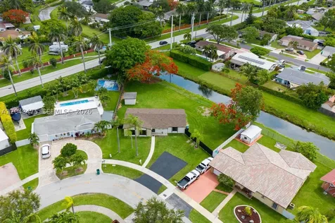 18451 SW 90th Avenue Cutler Bay FL 33157