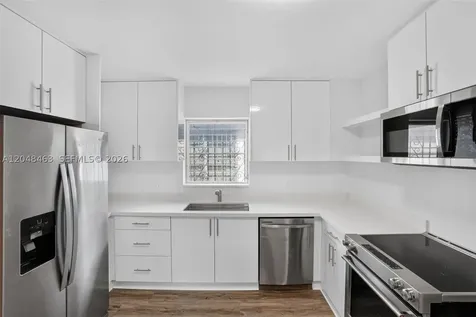 2323 NW 1st Street Miami FL 33125