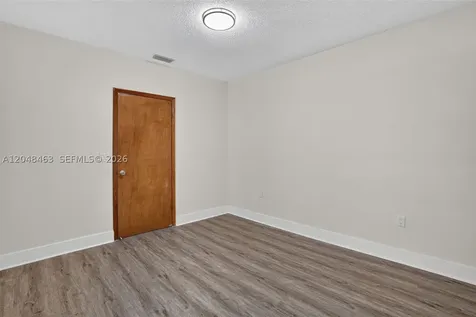 2323 NW 1st Street Miami FL 33125