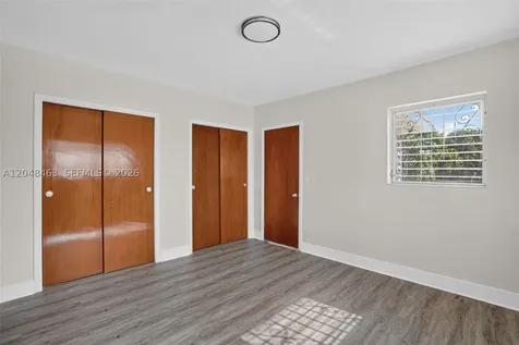 2323 NW 1st Street Miami FL 33125