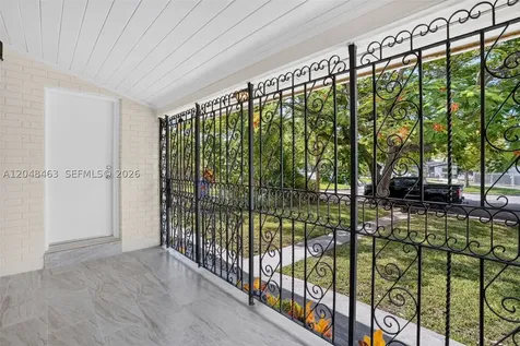 2323 NW 1st Street Miami FL 33125