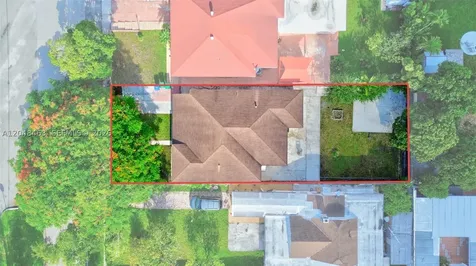 2323 NW 1st Street Miami FL 33125