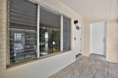 2323 NW 1st Street Miami FL 33125