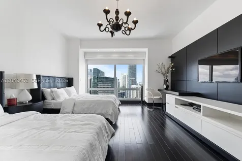 1425 Brickell Avenue Miami FL 33131