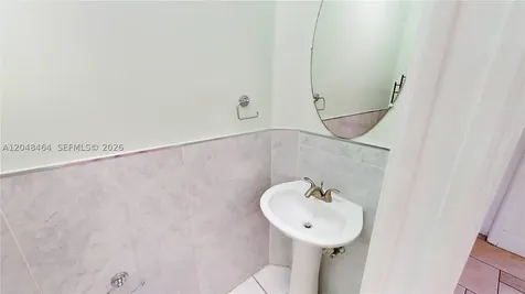 2221 SE 26th Lane Homestead FL 33035