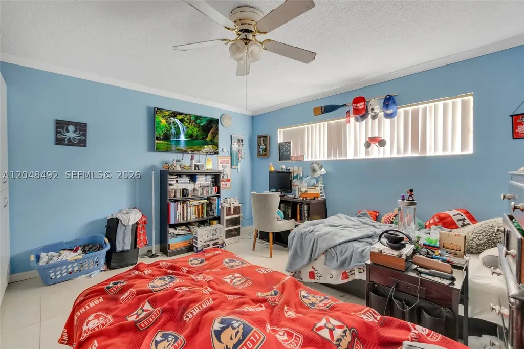 2480 NE 46th Street Lighthouse Point FL 33064