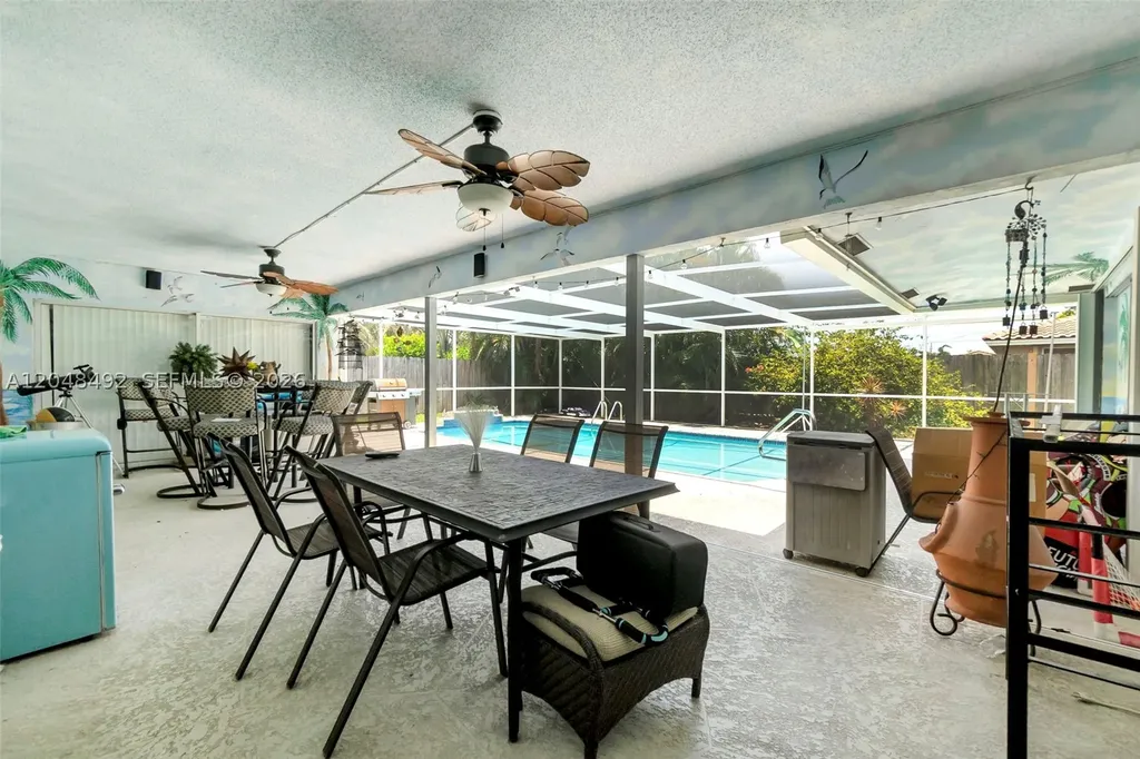 2480 NE 46th Street Lighthouse Point FL 33064