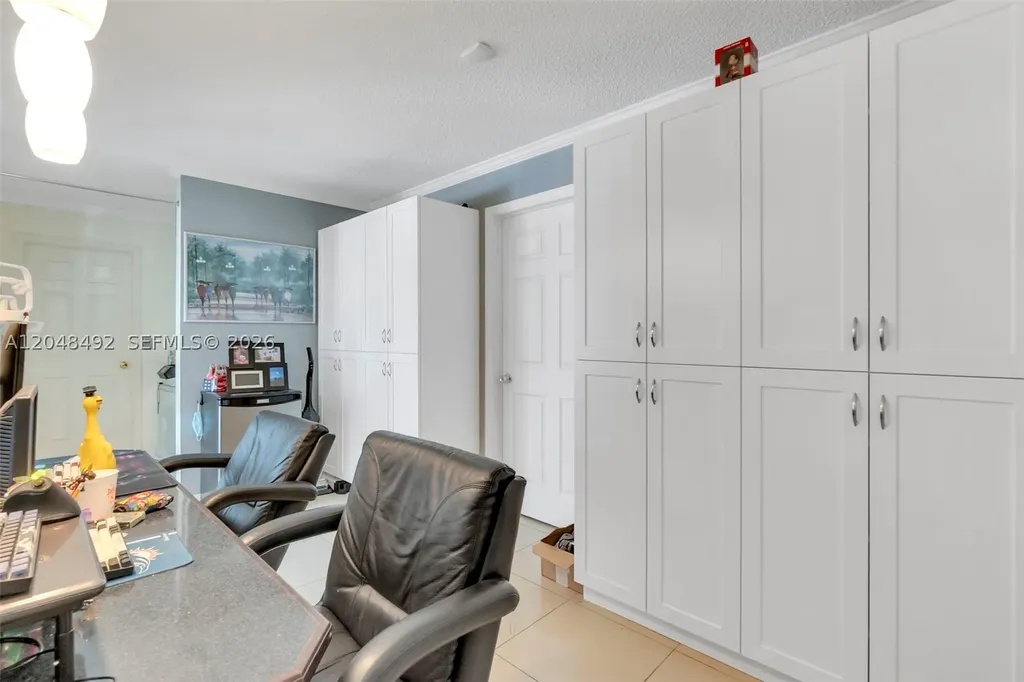 2480 NE 46th Street Lighthouse Point FL 33064
