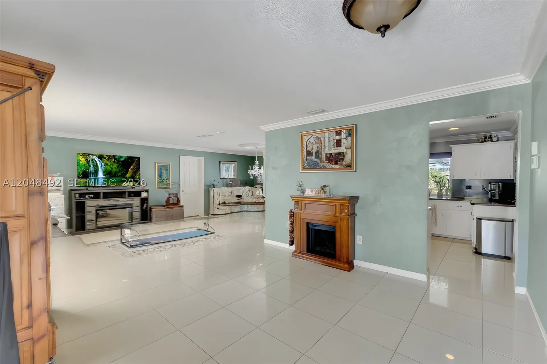 2480 NE 46th Street Lighthouse Point FL 33064