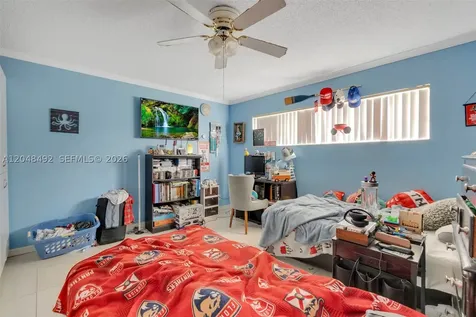 2480 NE 46th Street Lighthouse Point FL 33064