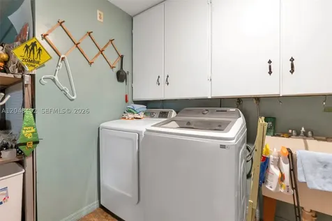2480 NE 46th Street Lighthouse Point FL 33064