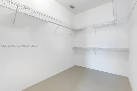 2480 NE 46th Street Lighthouse Point FL 33064