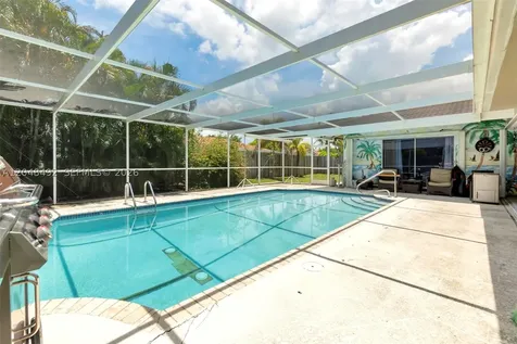 2480 NE 46th Street Lighthouse Point FL 33064