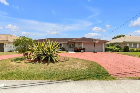 2480 NE 46th Street Lighthouse Point FL 33064