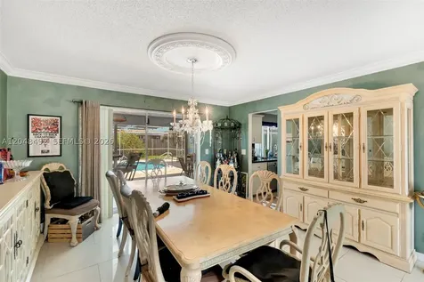 2480 NE 46th Street Lighthouse Point FL 33064