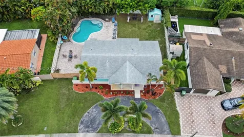 301 SW 65th Avenue Pembroke Pines FL 33023