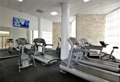 5161 Collins Avenue Miami Beach FL 33140