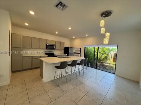 438 NE 12th Street Florida City FL 33034