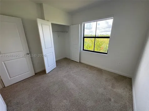 438 NE 12th Street Florida City FL 33034