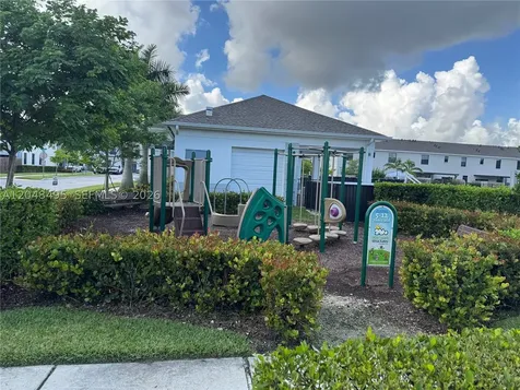 438 NE 12th Street Florida City FL 33034