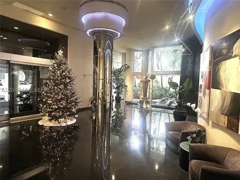 20191 E Country Club Drive Aventura FL 33180