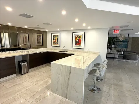 20191 E Country Club Drive Aventura FL 33180