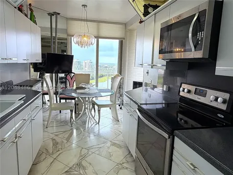 20191 E Country Club Drive Aventura FL 33180