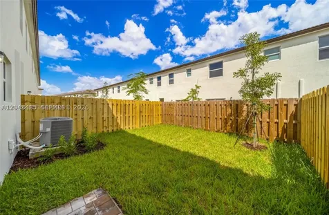 12918 NW 23rd Place Miami FL 33167