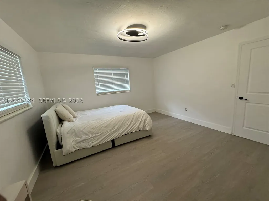 5921 Garfield Street Hollywood FL 33021