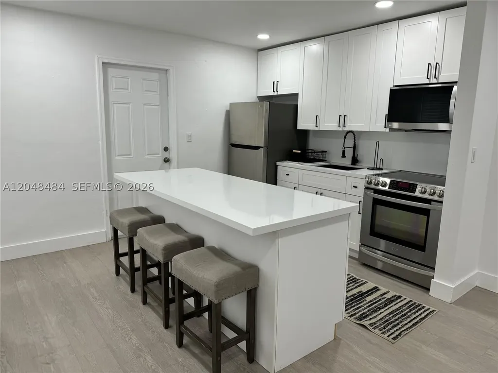5921 Garfield Street Hollywood FL 33021