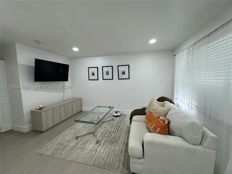 5921 Garfield Street Hollywood FL 33021