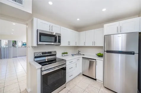 7705 SW 86th Street Miami FL 33143