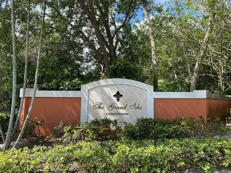 4177 N Haverhill Road West Palm Beach FL 33417