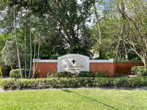 4177 N Haverhill Road West Palm Beach FL 33417