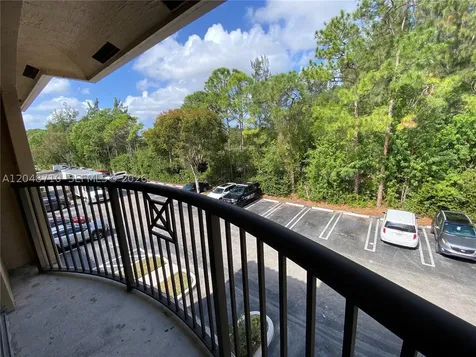 4177 N Haverhill Road West Palm Beach FL 33417