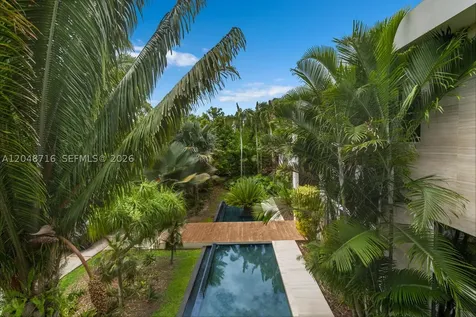 12900 SW 63rd Avenue Pinecrest FL 33156