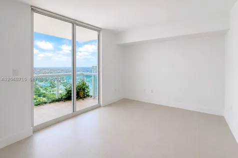 1800 N Bayshore Drive Miami FL 33132