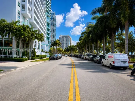 1800 N Bayshore Drive Miami FL 33132