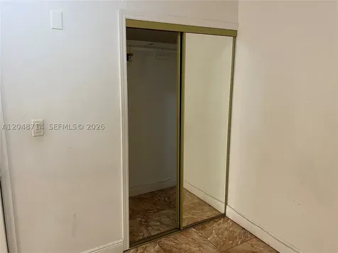2460 NW 15th Street Miami FL 33125