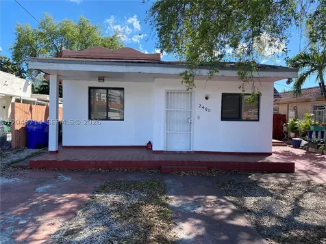 2460 NW 15th Street Miami FL 33125