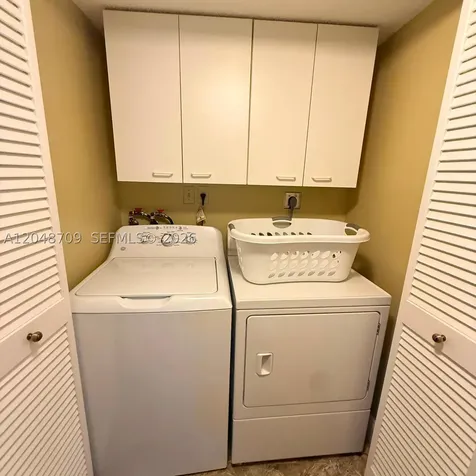 17801 N Bay Road Sunny Isles Beach FL 33160