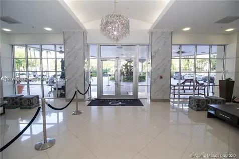 19370 Collins Avenue Sunny Isles Beach FL 33160