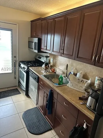 20320 NE 2nd Avenue Miami Gardens FL 33179