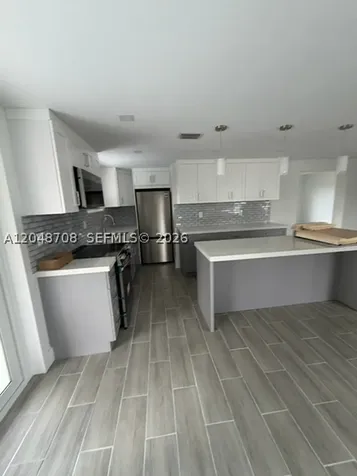 3515-3517 SW 91st Avenue Miami FL 33165