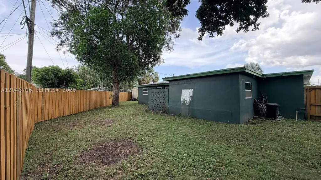 3781 Jackson Boulevard Fort Lauderdale FL 33312