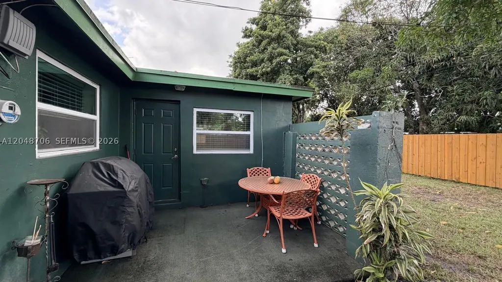 3781 Jackson Boulevard Fort Lauderdale FL 33312