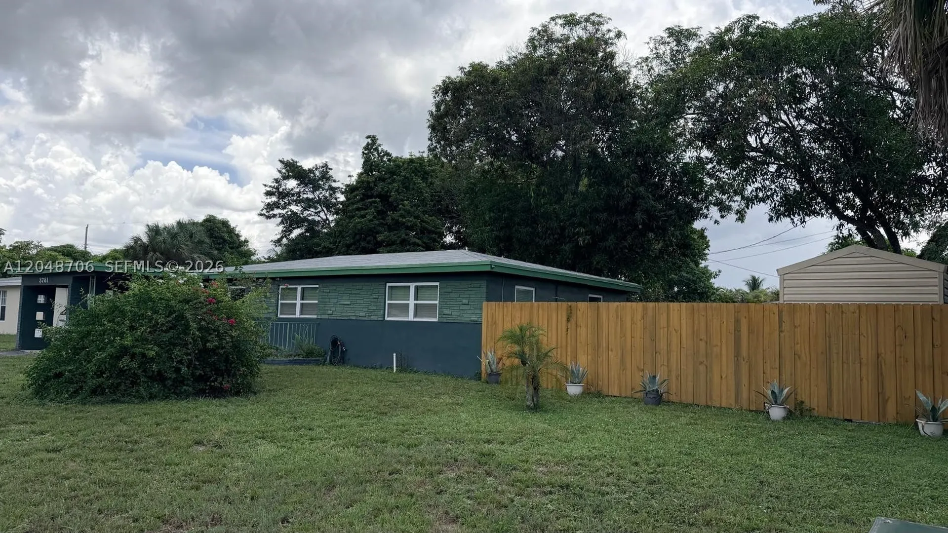 3781 Jackson Boulevard Fort Lauderdale FL 33312