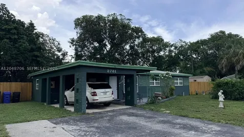 3781 Jackson Boulevard Fort Lauderdale FL 33312