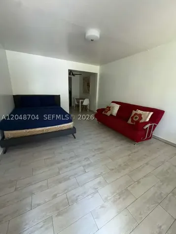 1600 Pennsylvania Avenue Miami Beach FL 33139