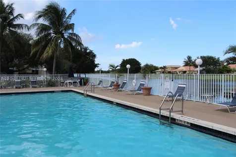 2485 NW 33rd Street Oakland Park FL 33309